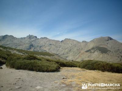 Laguna Grande de Gredos - Sierra de Gredos - Los Barrerones; club de montaña madrid